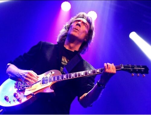 MUSICA/ Il ritorno di Steve Hackett in Italia, sei nuovi appuntamenti per l’ex chitarrista dei Genesis